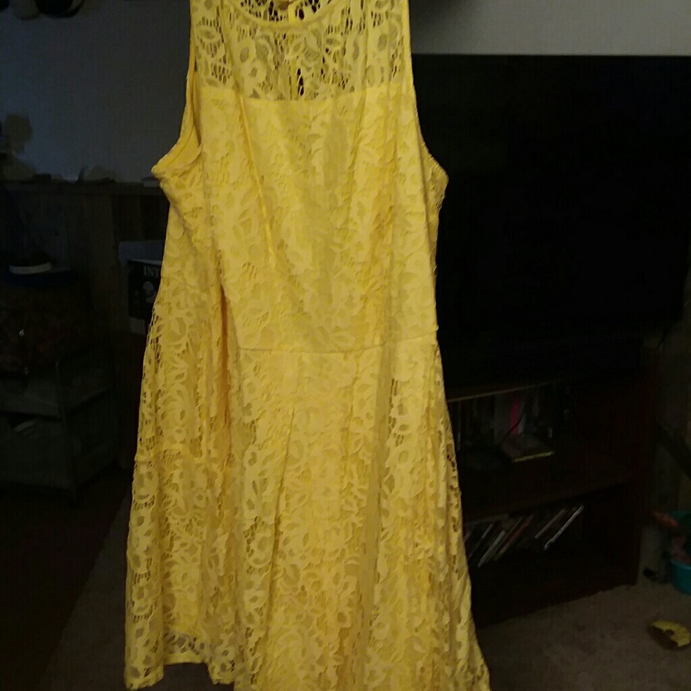 Yellow dress barn dress